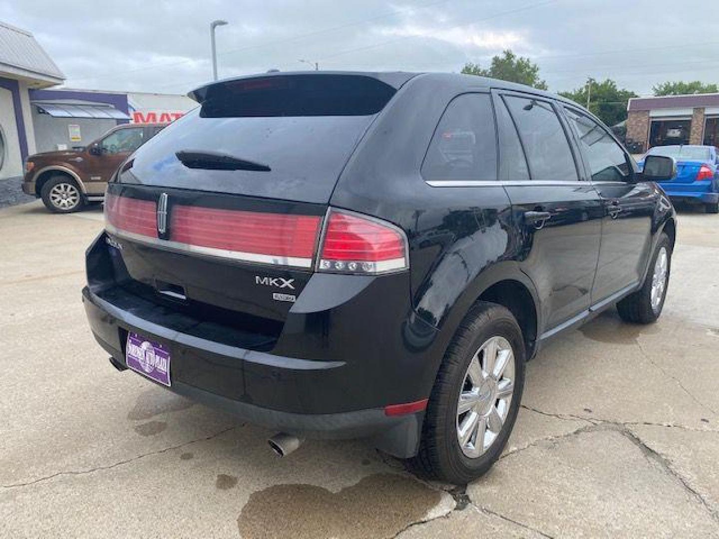 2007 BLACK LINCOLN MKX (2LMDU88C37B) with an 3.5L engine, Automatic transmission, located at 1100 W. Sheridan Ave., Shenandoah, 51601, (712) 246-1600, 40.765678, -95.388817 - Photo#1