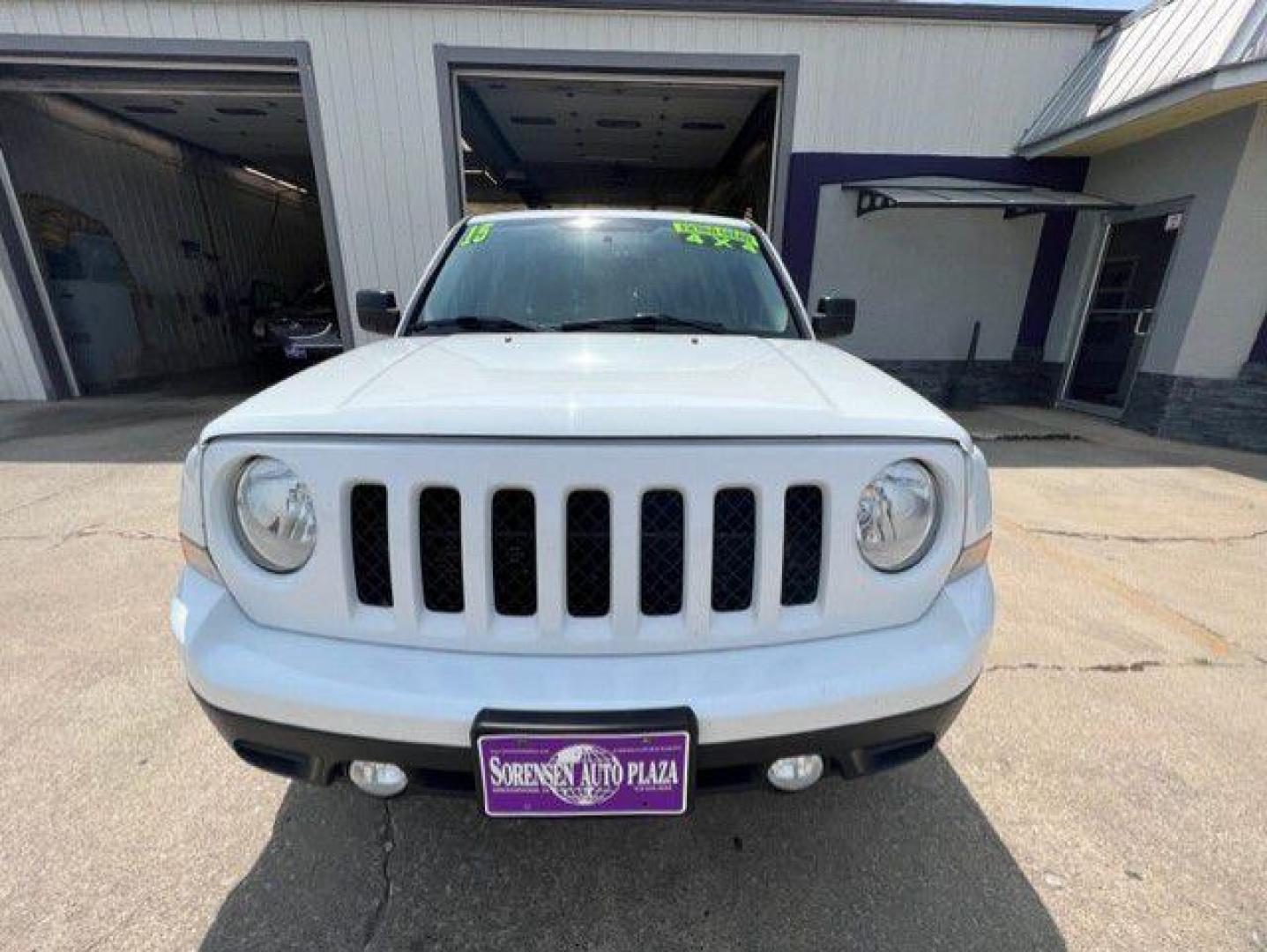 2015 WHITE JEEP PATRIOT LATITUDE (1C4NJRFB4FD) with an 2.4L engine, Continuously Variable transmission, located at 1100 W. Sheridan Ave., Shenandoah, 51601, (712) 246-1600, 40.765678, -95.388817 - Photo#6