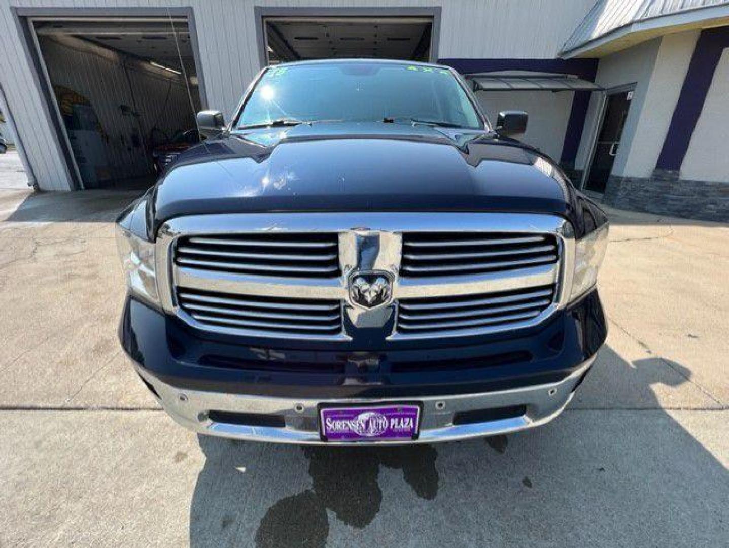 2015 BLUE RAM 1500 SLT (1C6RR7LG2FS) with an 3.6L engine, Automatic transmission, located at 1100 W. Sheridan Ave., Shenandoah, 51601, (712) 246-1600, 40.765678, -95.388817 - Photo#7