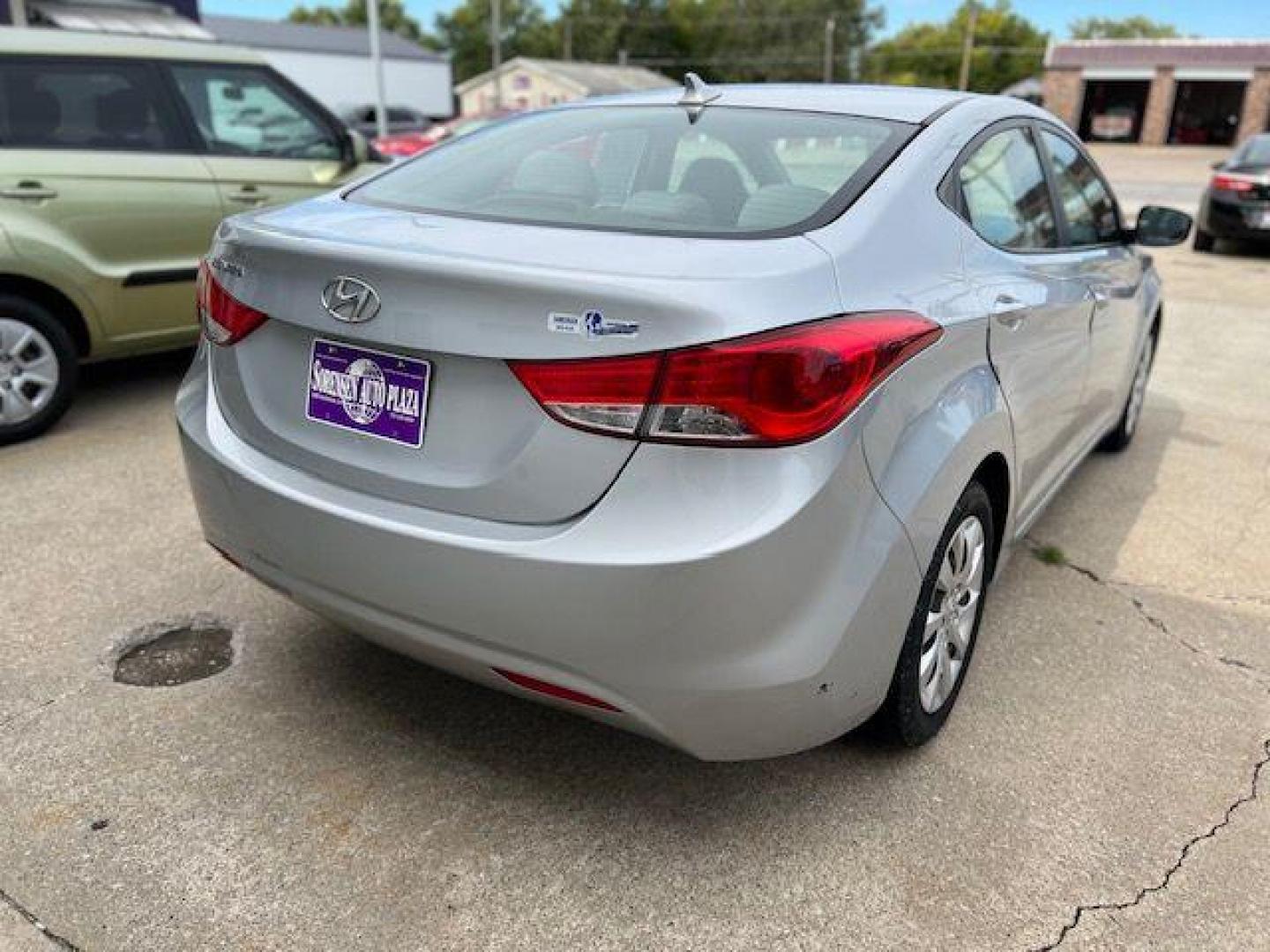 2011 SILVER HYUNDAI ELANTRA GLS (5NPDH4AE9BH) with an 1.8L engine, Automatic transmission, located at 1100 W. Sheridan Ave., Shenandoah, 51601, (712) 246-1600, 40.765678, -95.388817 - Photo#1