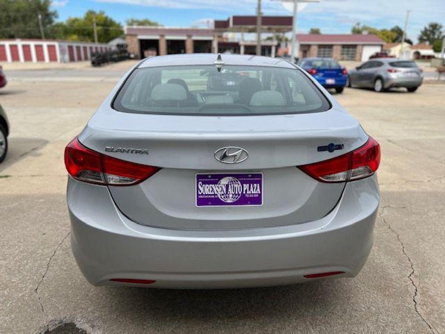 2011 SILVER HYUNDAI ELANTRA GLS (5NPDH4AE9BH) with an 1.8L engine, Automatic transmission, located at 1100 W. Sheridan Ave., Shenandoah, 51601, (712) 246-1600, 40.765678, -95.388817 - Photo#8