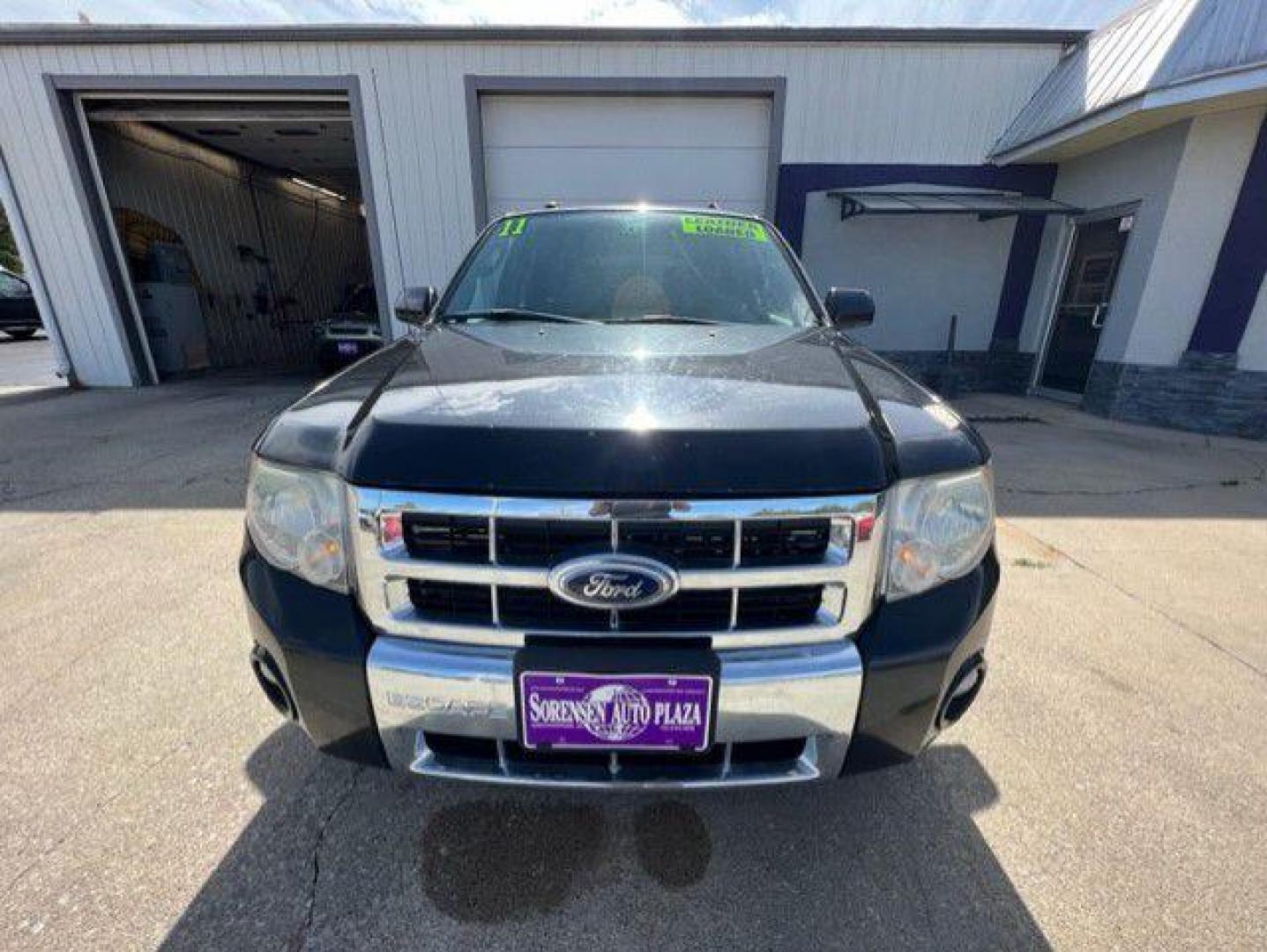 2011 BLACK FORD ESCAPE LIMITED (1FMCU9EG5BK) with an 3.0L engine, Automatic transmission, located at 1100 W. Sheridan Ave., Shenandoah, 51601, (712) 246-1600, 40.765678, -95.388817 - Photo#7