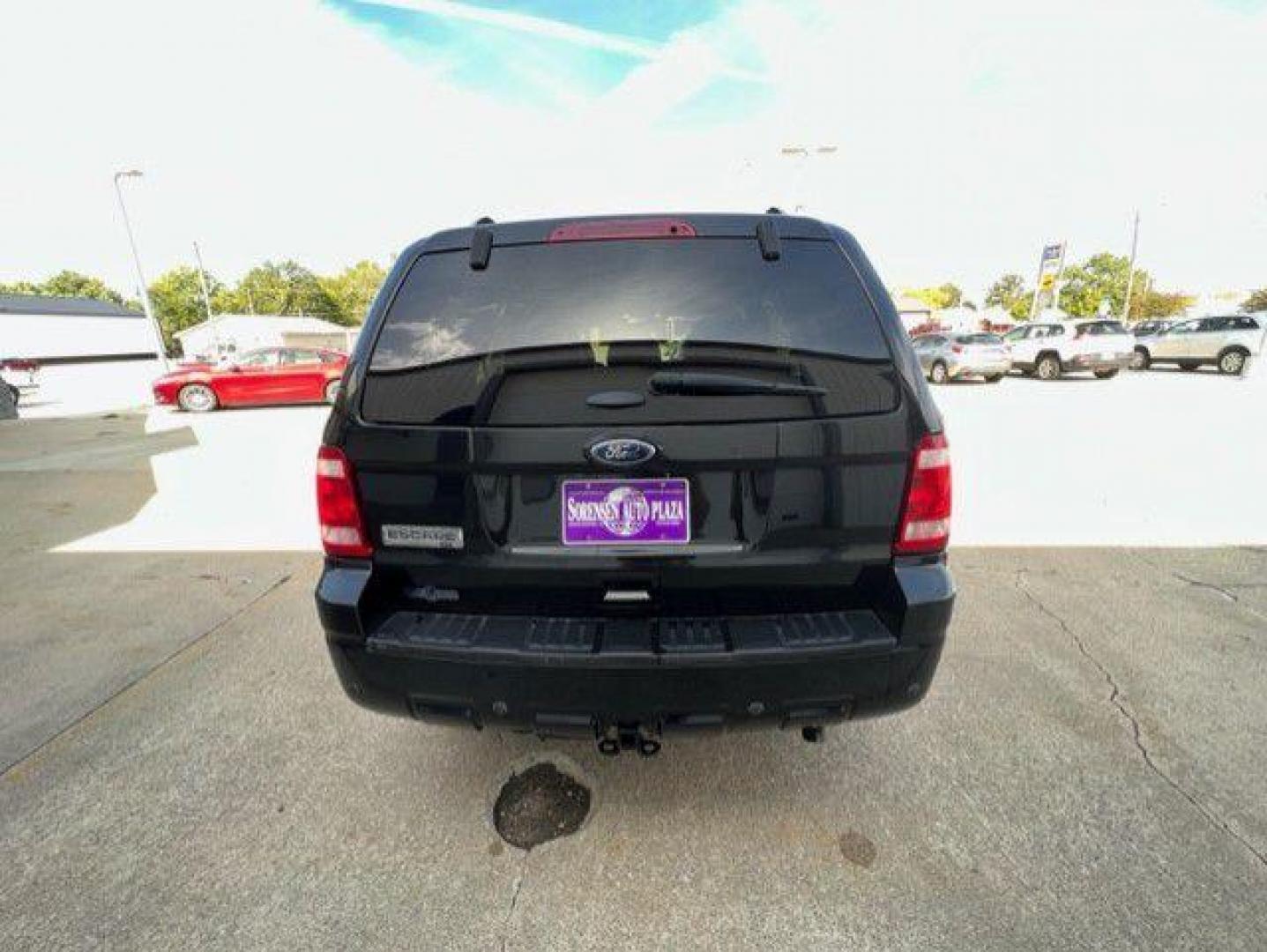 2011 BLACK FORD ESCAPE LIMITED (1FMCU9EG5BK) with an 3.0L engine, Automatic transmission, located at 1100 W. Sheridan Ave., Shenandoah, 51601, (712) 246-1600, 40.765678, -95.388817 - Photo#8