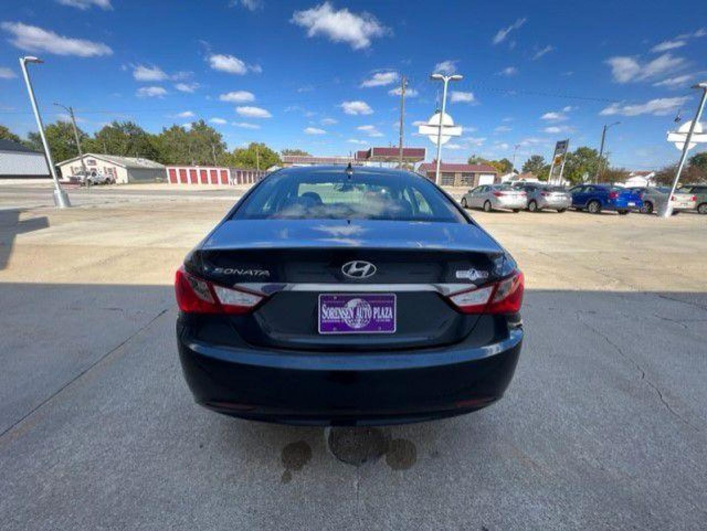 2013 BLUE HYUNDAI SONATA GLS (5NPEB4AC4DH) with an 2.4L engine, Automatic transmission, located at 1100 W. Sheridan Ave., Shenandoah, 51601, (712) 246-1600, 40.765678, -95.388817 - Photo#8