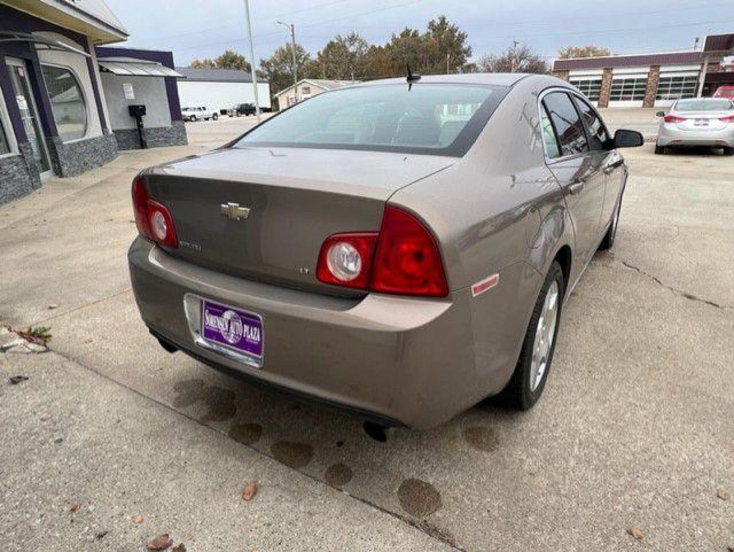 2008 TAN CHEVROLET MALIBU 2LT (1G1ZJ57728F) with an 3.6L engine, Automatic transmission, located at 1100 W. Sheridan Ave., Shenandoah, 51601, (712) 246-1600, 40.765678, -95.388817 - Photo#1