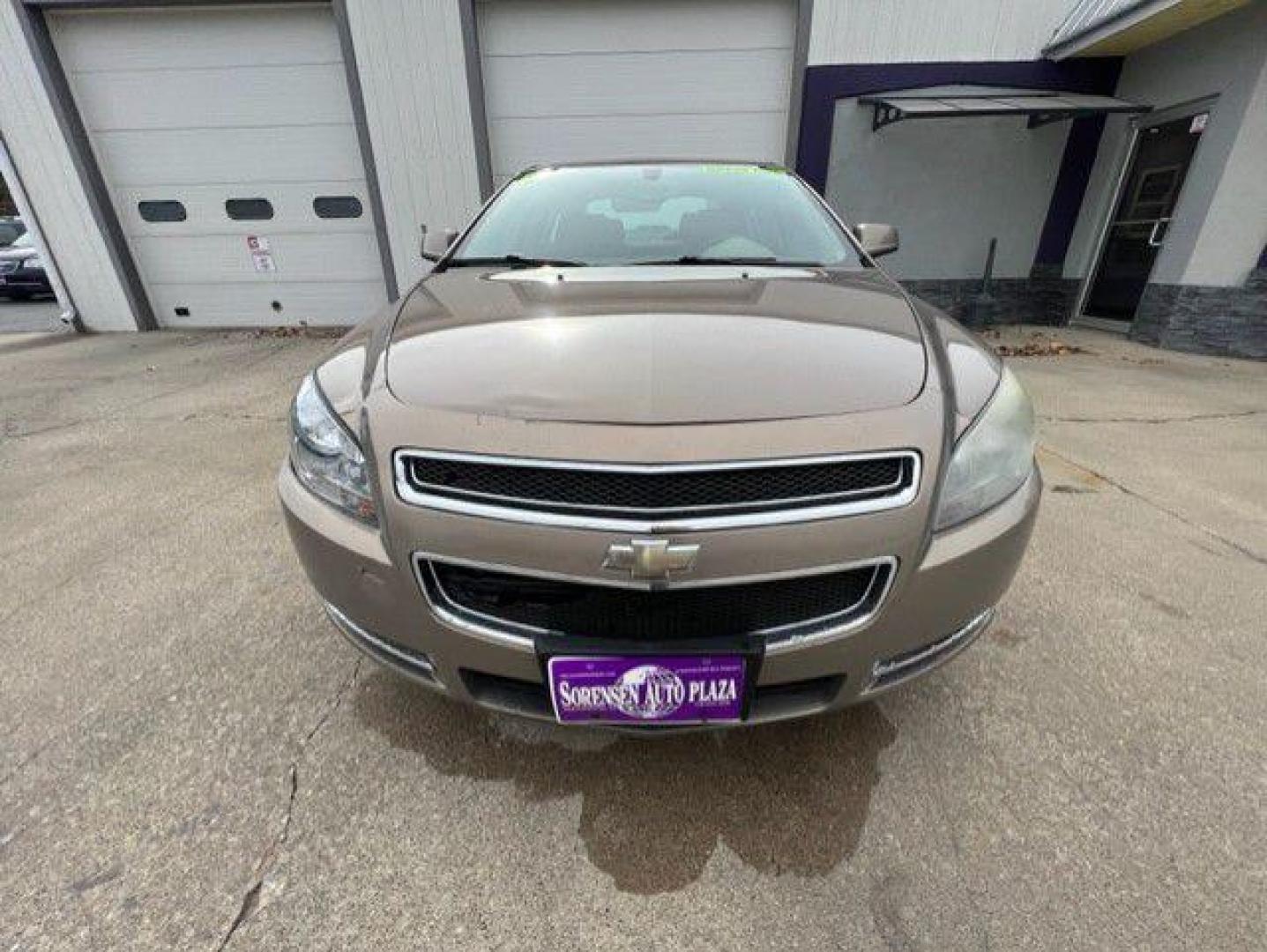 2008 TAN CHEVROLET MALIBU 2LT (1G1ZJ57728F) with an 3.6L engine, Automatic transmission, located at 1100 W. Sheridan Ave., Shenandoah, 51601, (712) 246-1600, 40.765678, -95.388817 - Photo#7